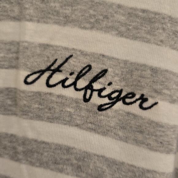 Tommy Hilfiger Striped Nautical T Shirt in Gray and White Stripe EUC Size XL - Picture 3 of 4